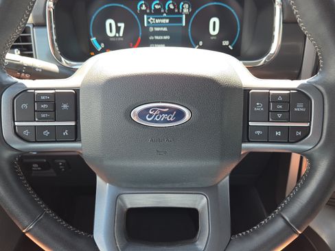 Used 2023 Ford F150 Lariat w/ Max Trailer Tow Package AWD/4WD image 30