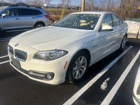 Used 2015 BMW 528i xDrive Sedan image 3