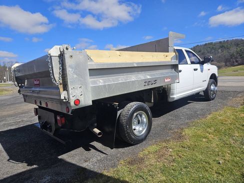 Used 2021 RAM 3500 Tradesman w/ Chrome Appearance Group AWD/4WD image 6