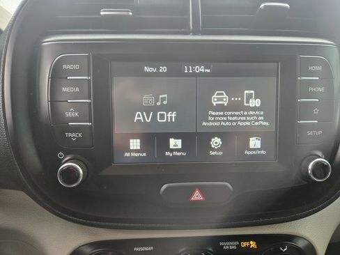 Used 2020 Kia Soul LX image 5