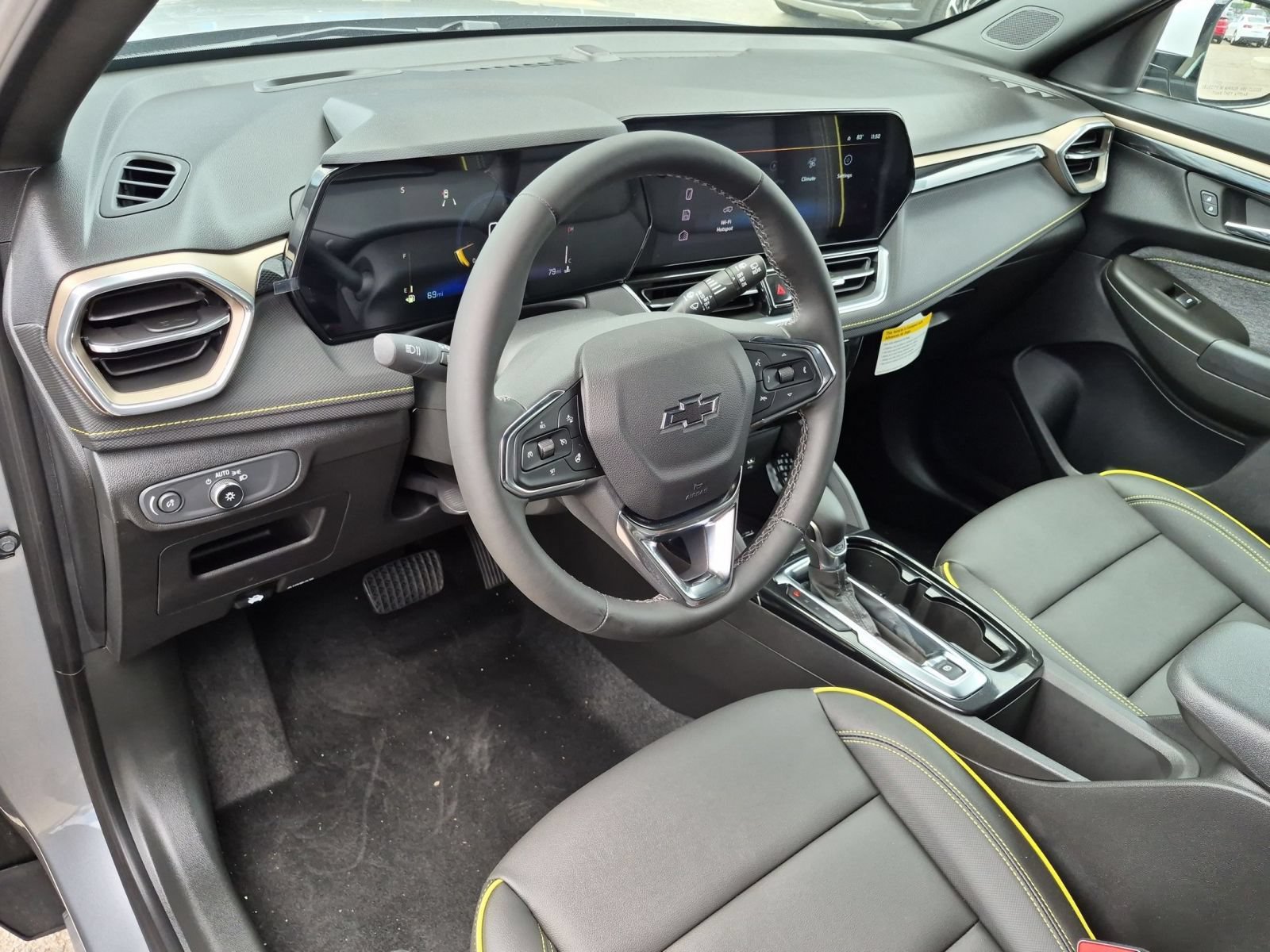 New 2026 Chevrolet TrailBlazer ACTIV w/ Convenience Package FWD image 8