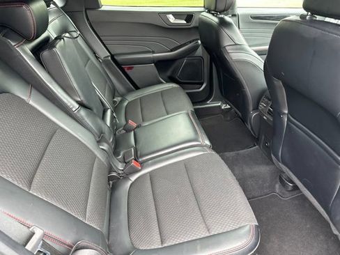 Used 2025 Ford Escape ST-Line Select AWD/4WD image 23