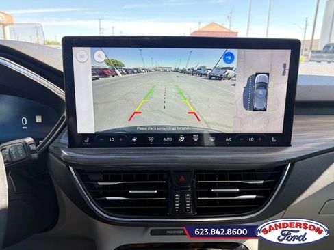 Certified 2023 Ford Escape SE w/ PHEV Premium Package FWD image 18