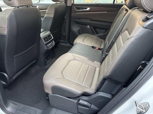 New 2026 Volkswagen Atlas SEL AWD/4WD image 15