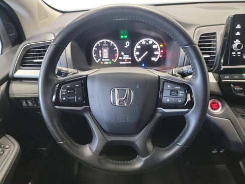 Used 2025 Honda Odyssey EX-L image 17