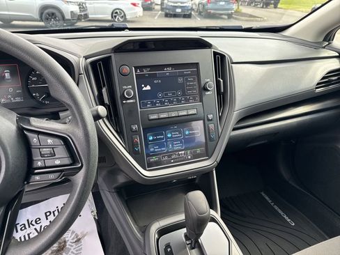 Used 2024 Subaru Crosstrek 2.0i AWD/4WD image 18