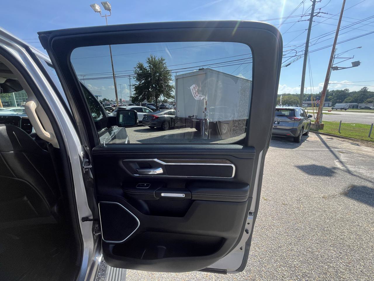 Used 2021 RAM 1500 Laramie w/ Laramie Southwest Edition AWD/4WD image 63