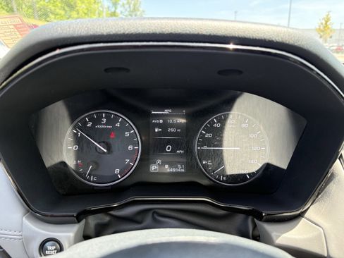 Certified 2024 Subaru Outback Premium AWD/4WD image 18