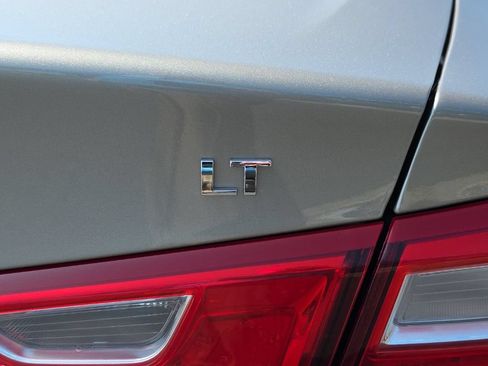 Used 2024 Chevrolet Malibu LT FWD image 18