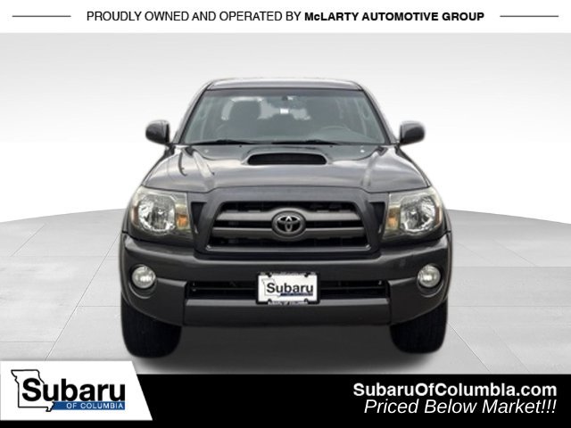 Used 2010 Toyota Tacoma 4x4 Double Cab image 2