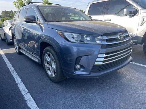 Used 2019 Toyota Highlander Limited AWD/4WD image 1