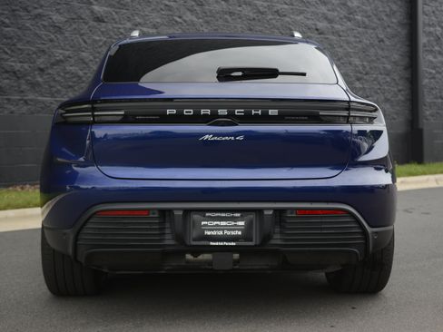 Used 2024 Porsche Macan 4 Electric AWD/4WD image 6