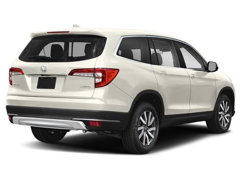 Used 2019 Honda Pilot EX image 2