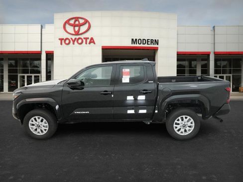 New 2025 Toyota Tacoma SR5 image 10