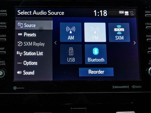 Used 2024 Toyota Camry XLE FWD image 27