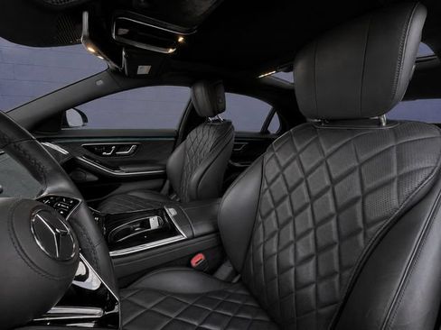 Used 2023 Mercedes-Benz S 580 4MATIC Sedan image 11