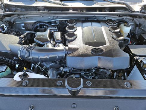 Used 2023 Toyota 4Runner SR5 image 27