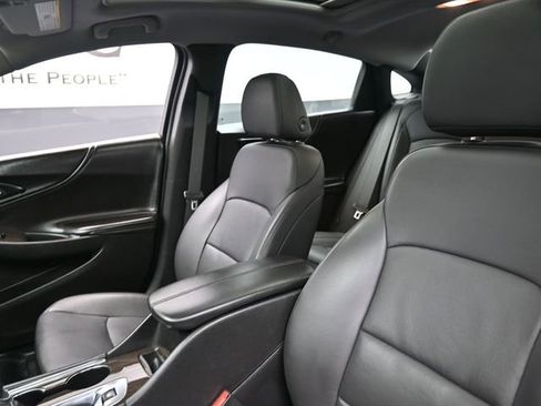 Used 2024 Chevrolet Malibu LT image 16