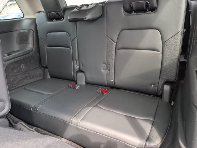 Used 2024 Nissan Pathfinder SL w/ SL Premium Package AWD/4WD image 16