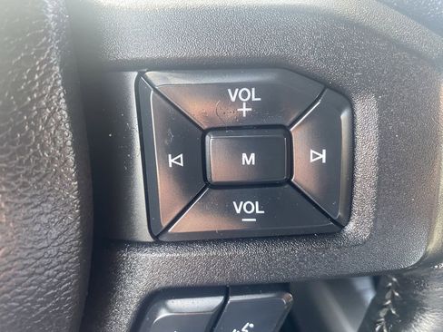 Used 2019 Ford F150 XLT w/ Equipment Group 302A Luxury image 18