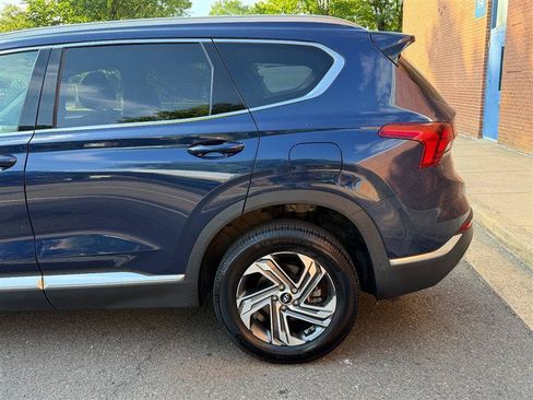 Used 2022 Hyundai Santa Fe SEL AWD/4WD image 13