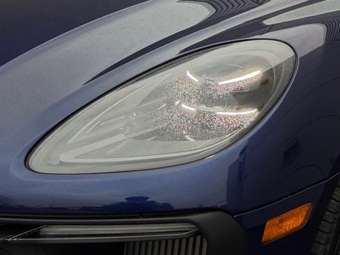 New 2026 Porsche Macan GTS image 10