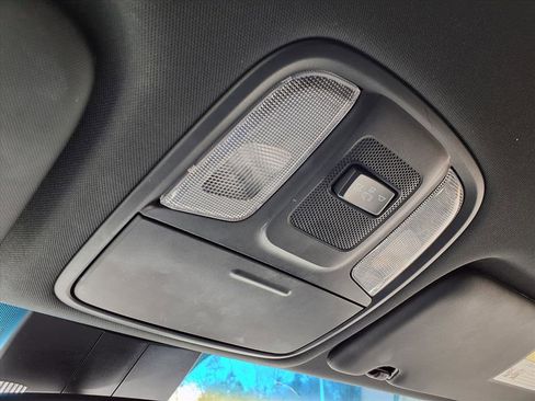 Used 2020 Kia Sportage S image 23