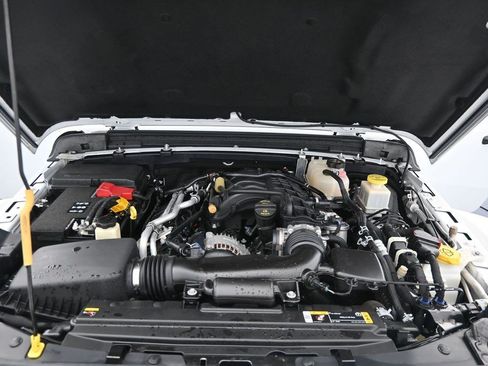 Used 2023 Jeep Gladiator Rubicon w/ LED Lighting Group AWD/4WD image 14