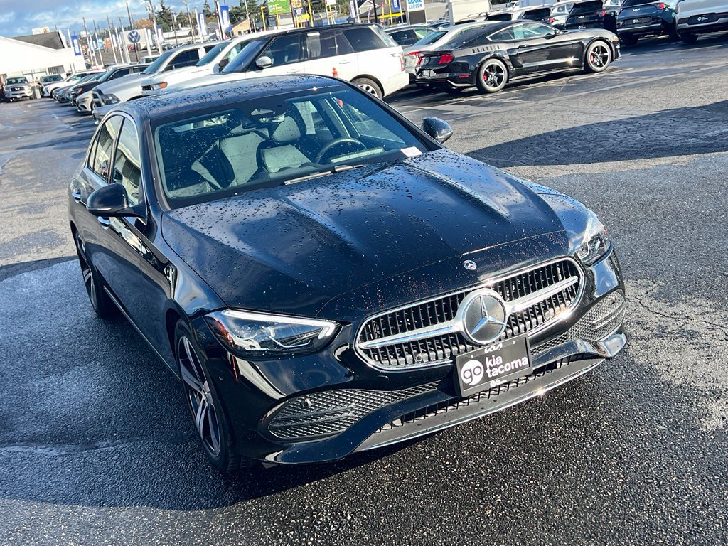 Used 2025 Mercedes-Benz C 300 4MATIC Sedan image 7