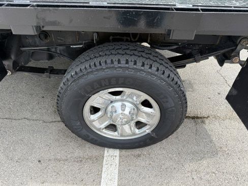 Used 2016 RAM 3500 Tradesman w/ Chrome Appearance Group image 15