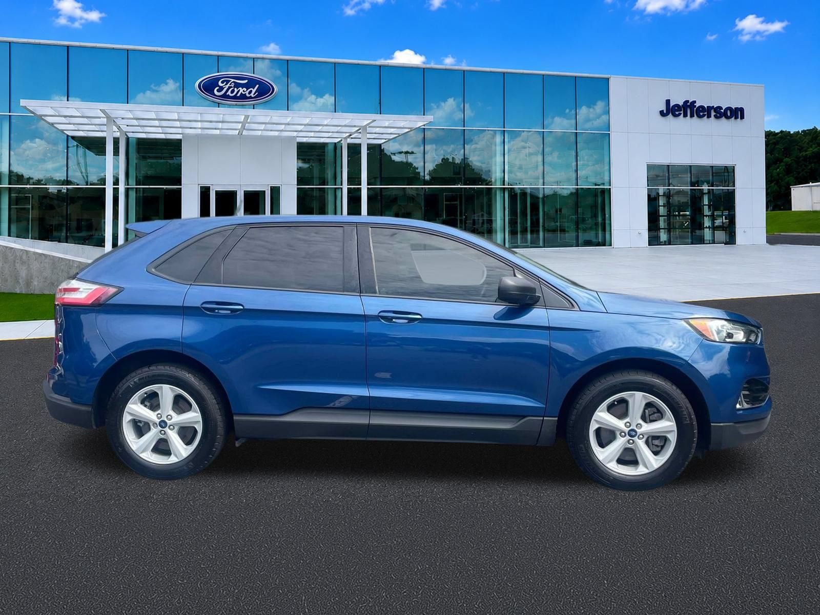 Used 2022 Ford Edge SE AWD/4WD image 8