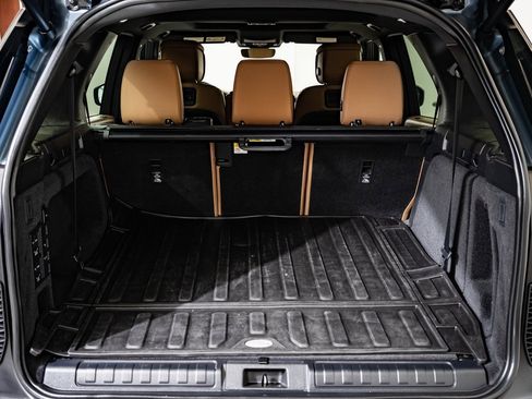 Used 2023 Land Rover Discovery S R-Dynamic image 22