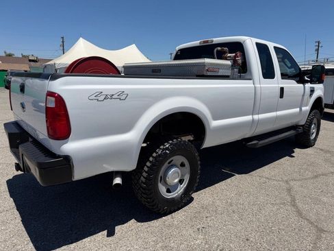 Used 2009 Ford F250 4x4 SuperCab Super Duty image 6