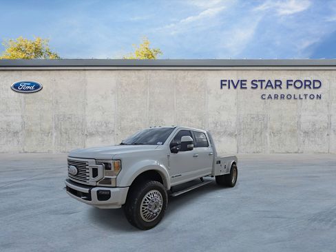 Used 2022 Ford F450 Limited image 4