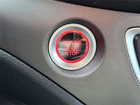 Used 2025 Honda Ridgeline RTL image 12