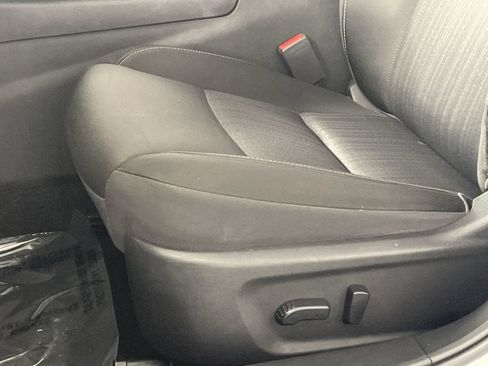 Used 2020 Nissan Altima 2.5 S FWD image 19