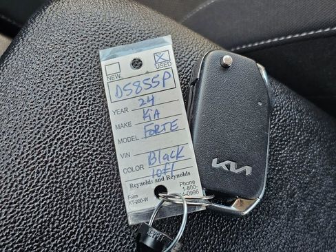 Used 2024 Kia Forte LXS image 34
