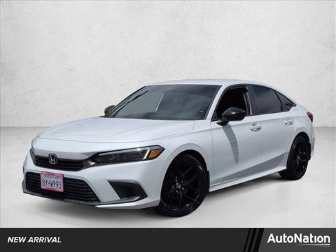 Used 2022 Honda Civic Sport image 1