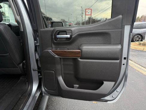 Used 2021 GMC Sierra 1500 SLT image 30