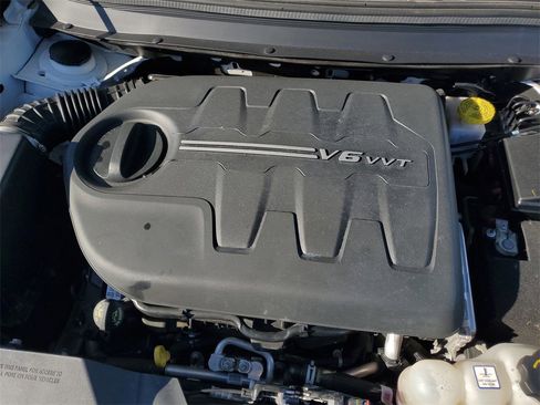 Used 2020 Jeep Cherokee High Altitude image 8