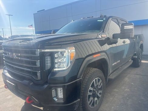 Used 2022 GMC Sierra 2500 AT4 w/ AT4 Premium Plus Package image 11