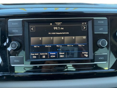 Used 2022 Volkswagen Taos S w/ IQ Drive S Package image 12