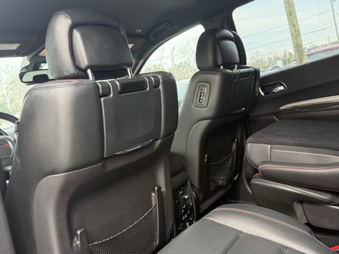 Used 2017 Dodge Durango R/T w/ Trailer Tow Group IV image 17