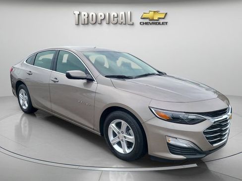 Used 2024 Chevrolet Malibu LS image 7