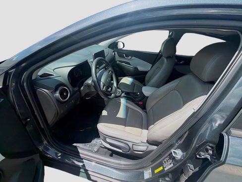 Used 2022 Hyundai Kona SEL w/ Convenience Package FWD image 16