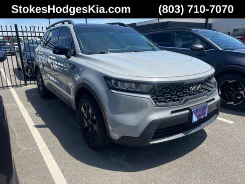 Used 2022 Kia Sorento S w/ Panoramic Sunroof Package AWD/4WD image 1
