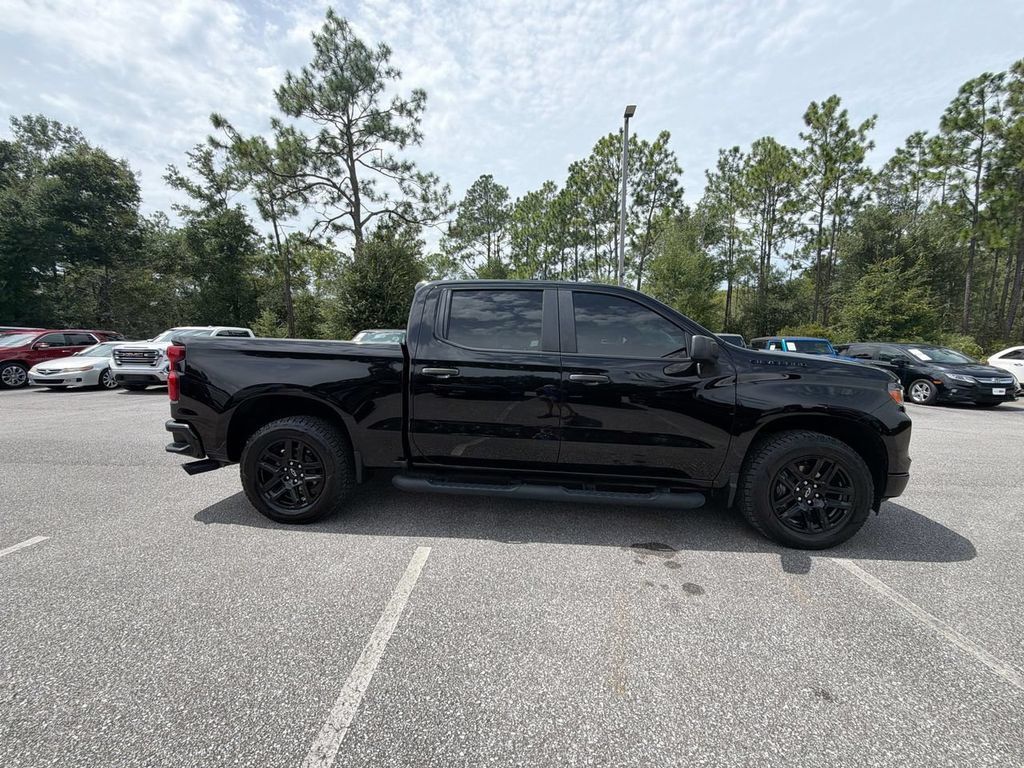 Used 2023 Chevrolet Silverado 1500 Custom w/ Rally Edition RWD image 3
