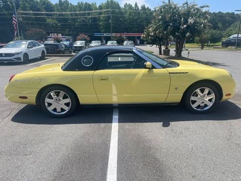 Used 2002 Ford Thunderbird RWD image 6