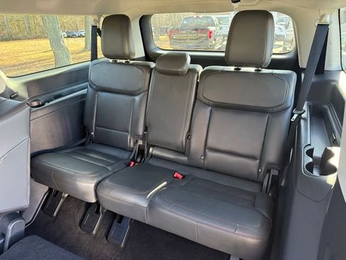 Certified 2025 Ford Expedition Max Active image 21