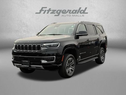 Used 2023 Jeep Wagoneer Series II w/ Convenience Group I AWD/4WD image 2